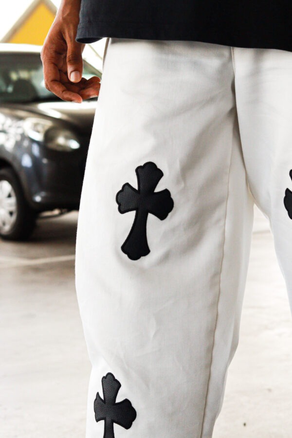 dd693cca-e0a3-4bf4-82bc-bd3eeb9ab43d Frosted Cross Pant