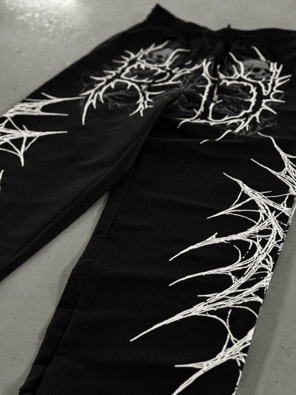 Grave-born Jogger