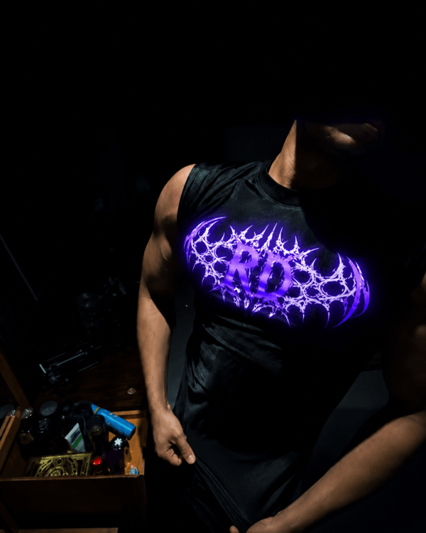 “VIOLETFANG” tee